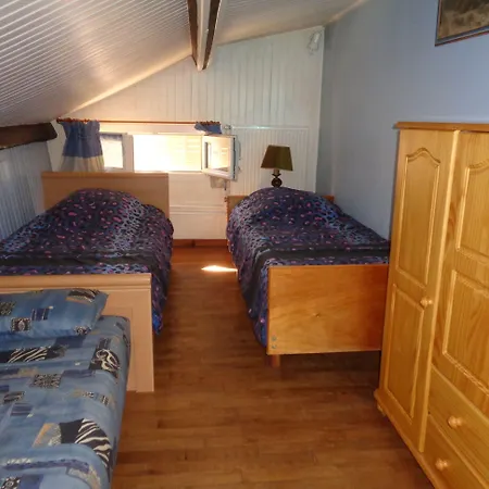 Au Pied Du Cognelot B&B Chalindrey